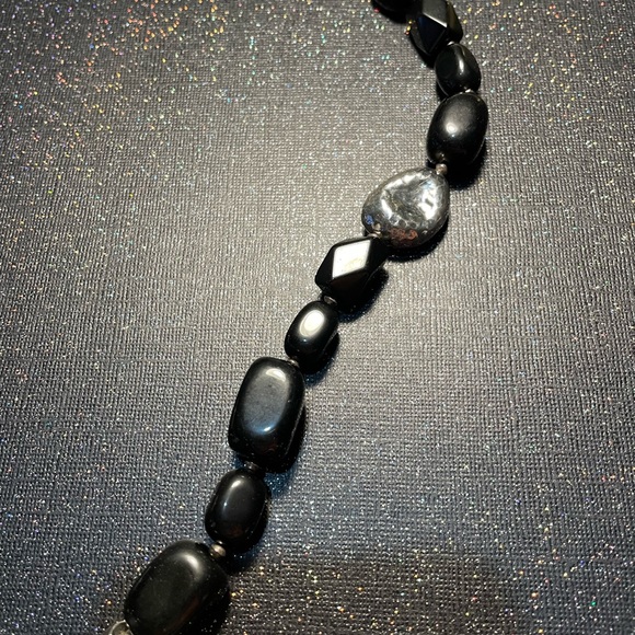 Silpada Black bead $ Silver Nugget Bracelet! *Retired - Picture 3 of 3